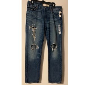 GAP Ripped Jeans NWT